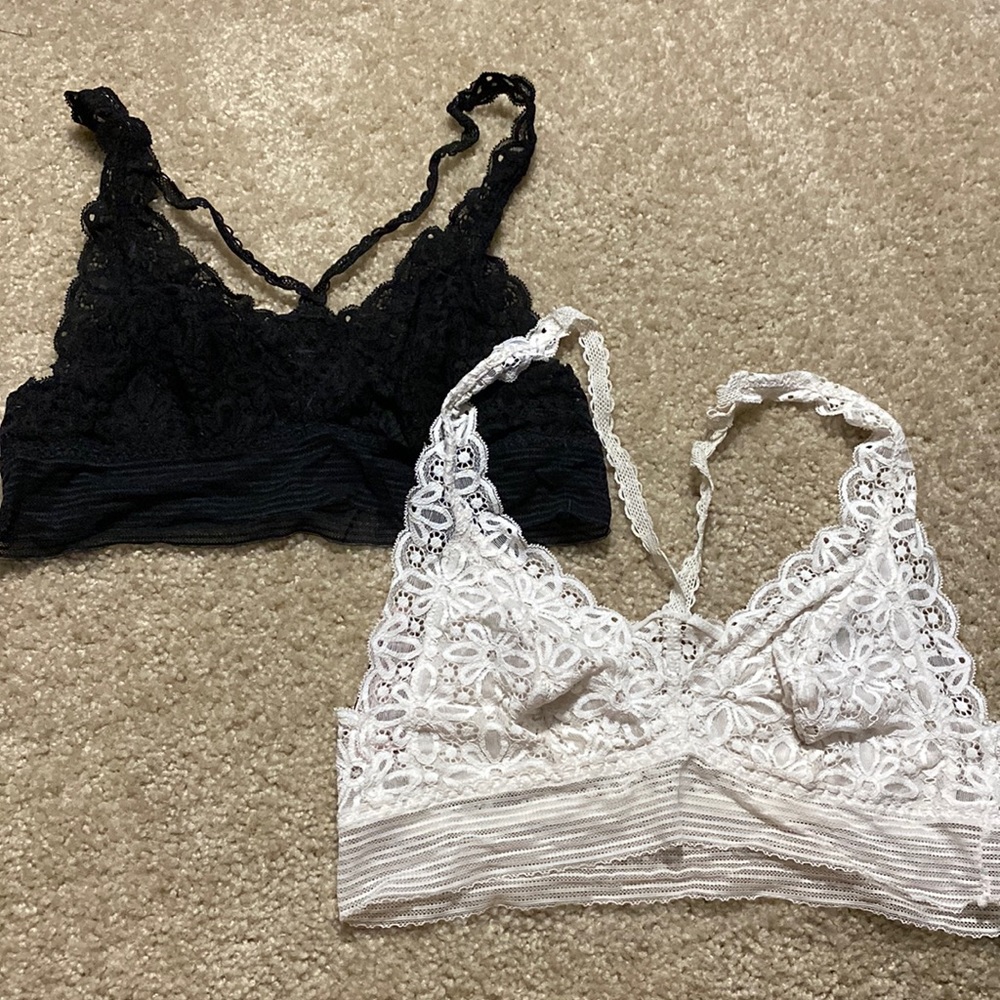 Victoria’s Secret bralettes black and white